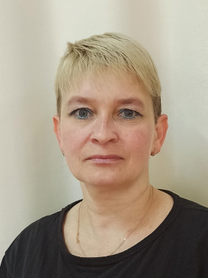 Помощник воспитателя Дзюина Оксана Юрьевна Помощник воспитателя Дзюина Оксана Юрьевна